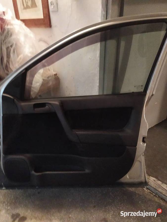 Prawe drzwi Opel Astra II przódHBstan Rok produkcji 1998 mazowieckie