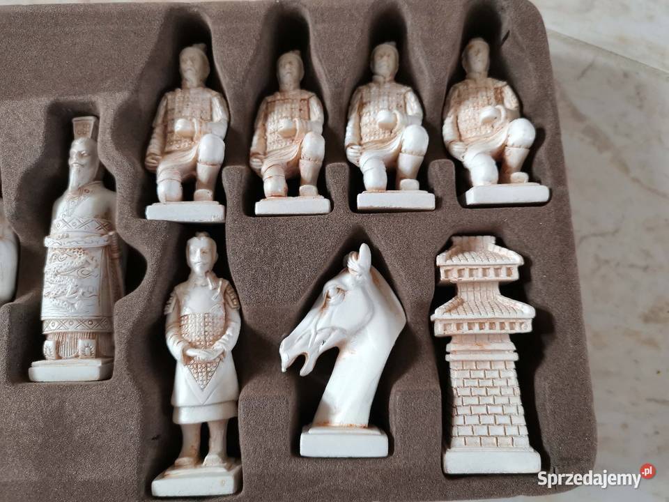 Szachy figurowe kolekcjonerskie Terakotowa Armia sprzedam
