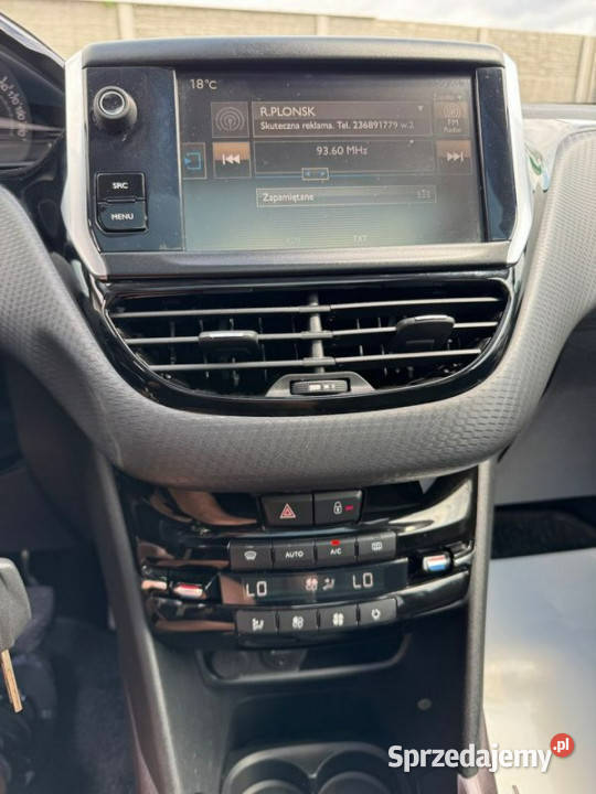 Peugeot 2008 Panorama LED Navi 105 Nowy Rozrząd