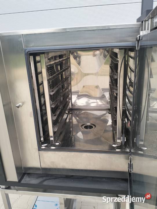 Piec konwekcyjnoparowy elektryczny z panelem