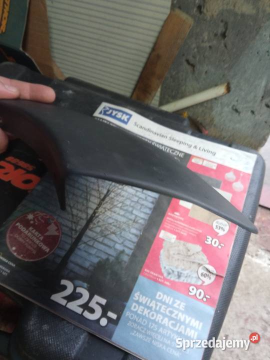 DACIA DUSTER PRAWA LISTWA BŁOTNIKA PRZÓD 1KM łódzkie Rawa Mazowiecka