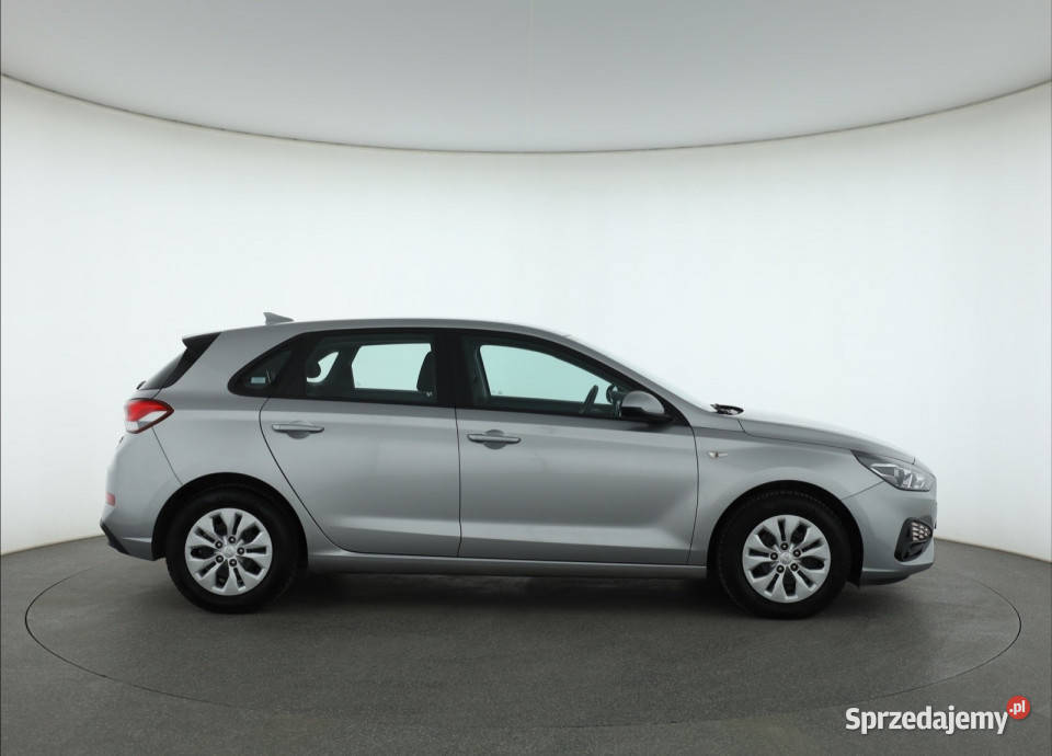 Hyundai i30 15 DPI Rok produkcji 2022 mazowieckie Piaseczno