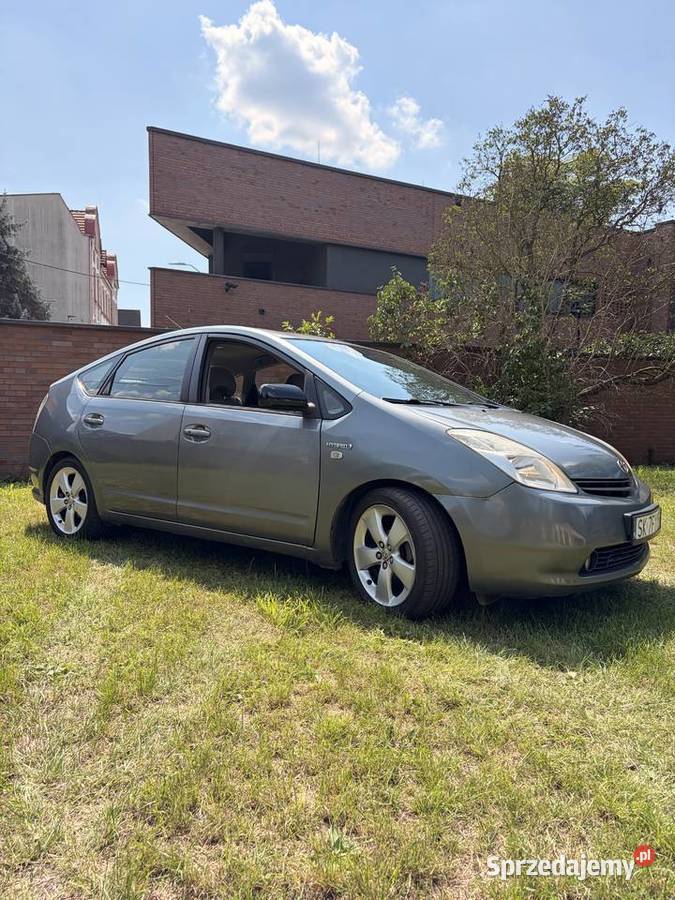 Toyota Prius 15 hybryda benzyna LPG Katowice