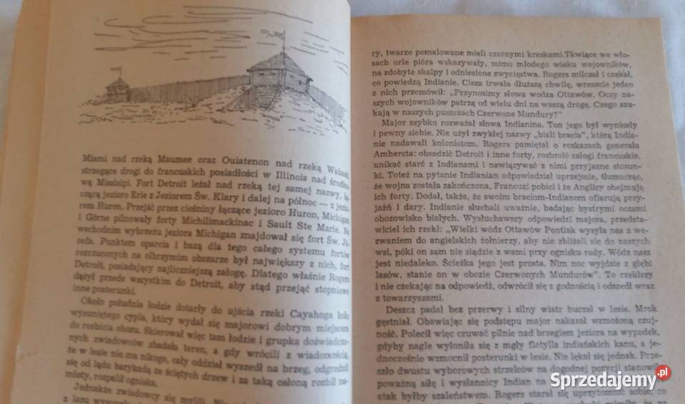 Samotny biały żagielCzarne WampułyTwierdza Łódź