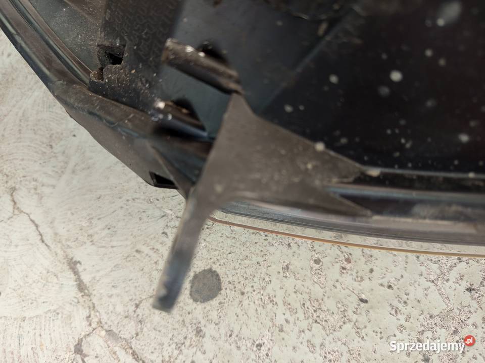 Reflektor lewy Clio 4 orginalny Części samochodowe podkarpackie Rzeszów sprzedam