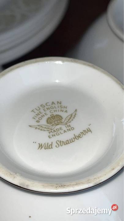 Serwis Wild Strawberry Z manufaktury Tuscan Made