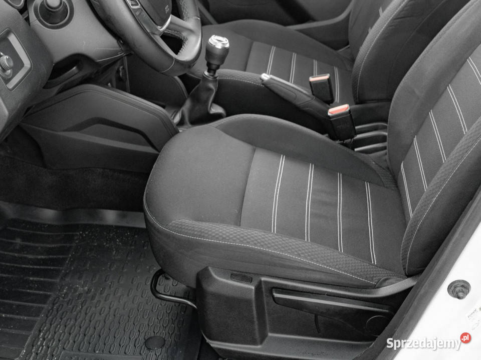 Dacia Duster DW7VN8915 BLUE DCI EXPRESSION 4 światła przeciwmgielne Samochody osobowe pomorskie Gdańsk