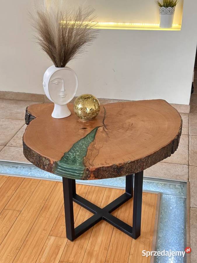Stolika kawowy z żywicą epoksydową Wrocław