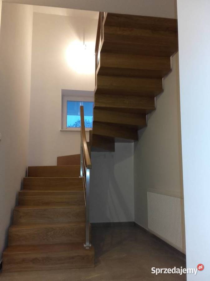 Schody dywanowe samonośne i na beton Bełchatów