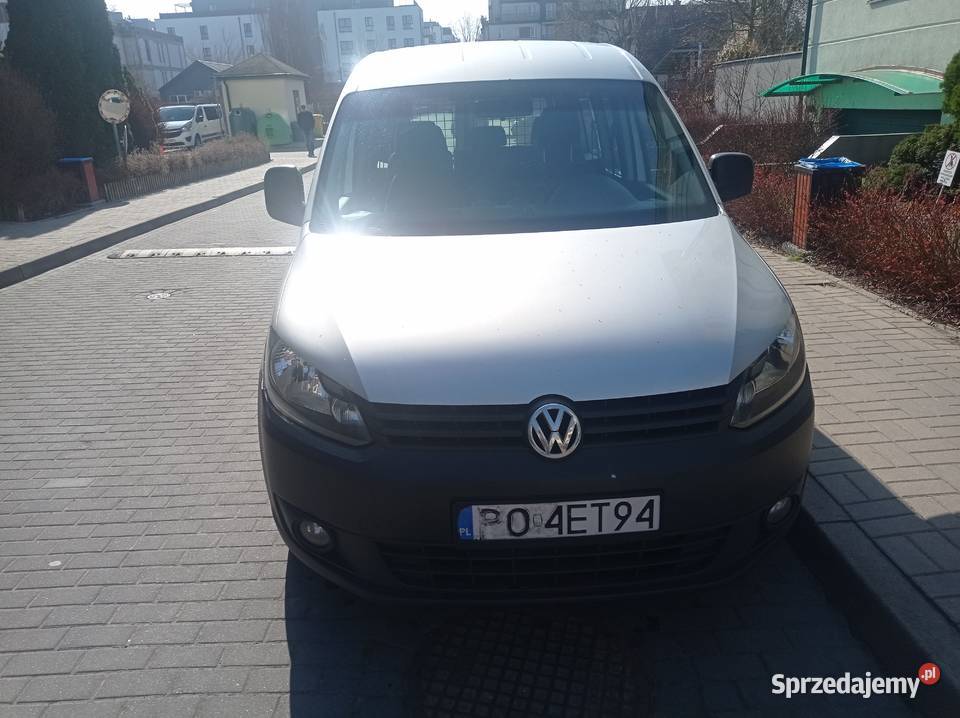 Sprzedam VW Caddy 2015 16D ciężarowy 5osobowy Piaseczno