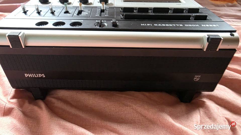 Magnetofon kasetowy Philips N 2521 Lubań