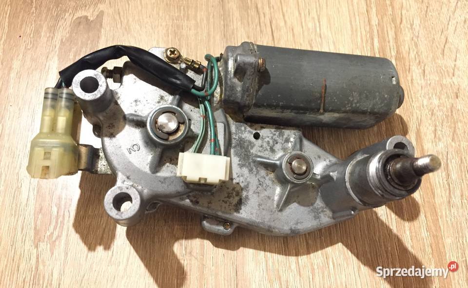 SILNICZEK WYCIERACZKI TYŁ HONDA CIVIC VI 9501 Płock