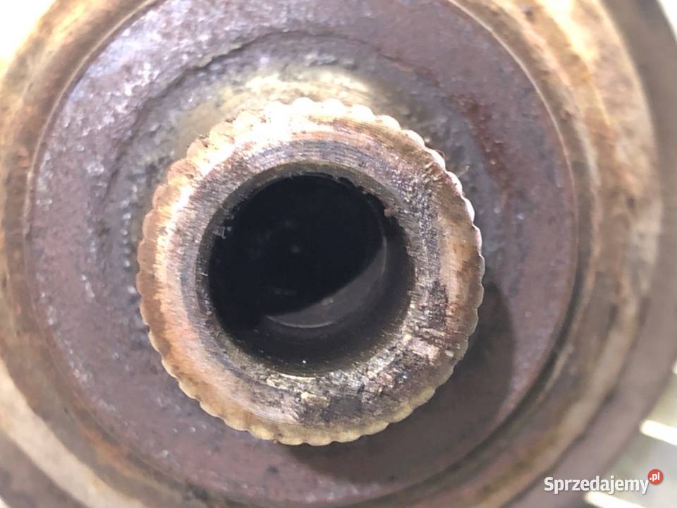 PÓŁOŚ PRAWY PRZÓD VW PASSAT B6 20 140 0511