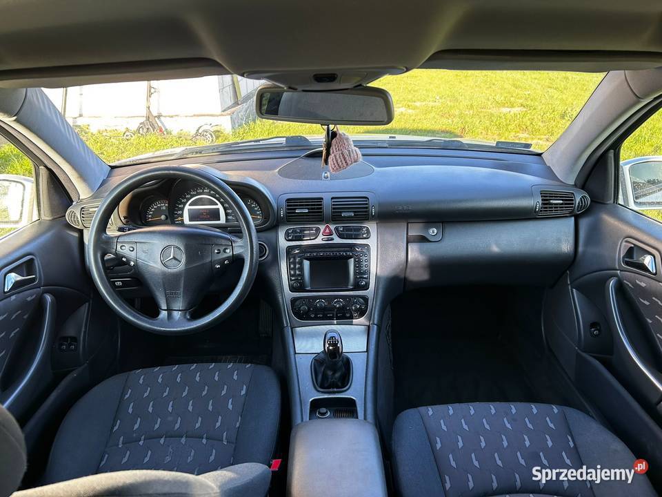Sprzedam Mercedesa C180 kompresor 1796cm3 Inowrocław sprzedam