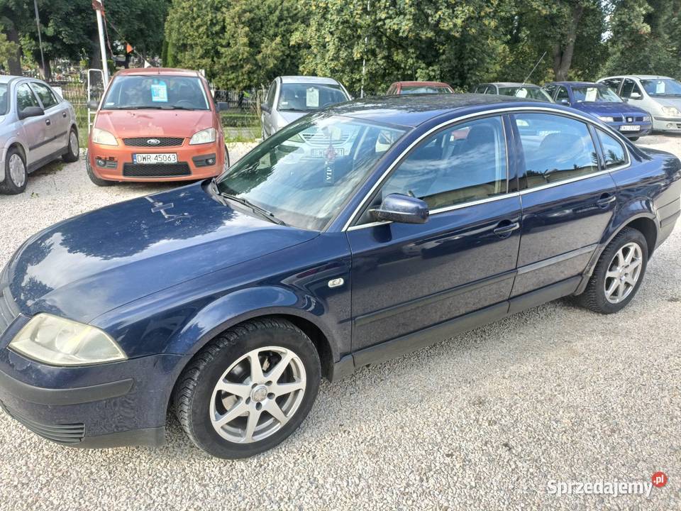 Niezawodny volkswagen passat B5 Lift 19 TDI 6 Passat Kłodzko sprzedam