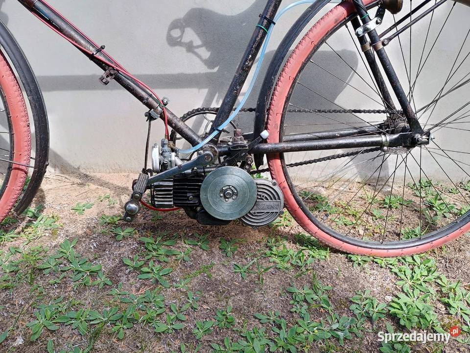 Rower z silnikiem Dongo zabytkowy Kurzętnik