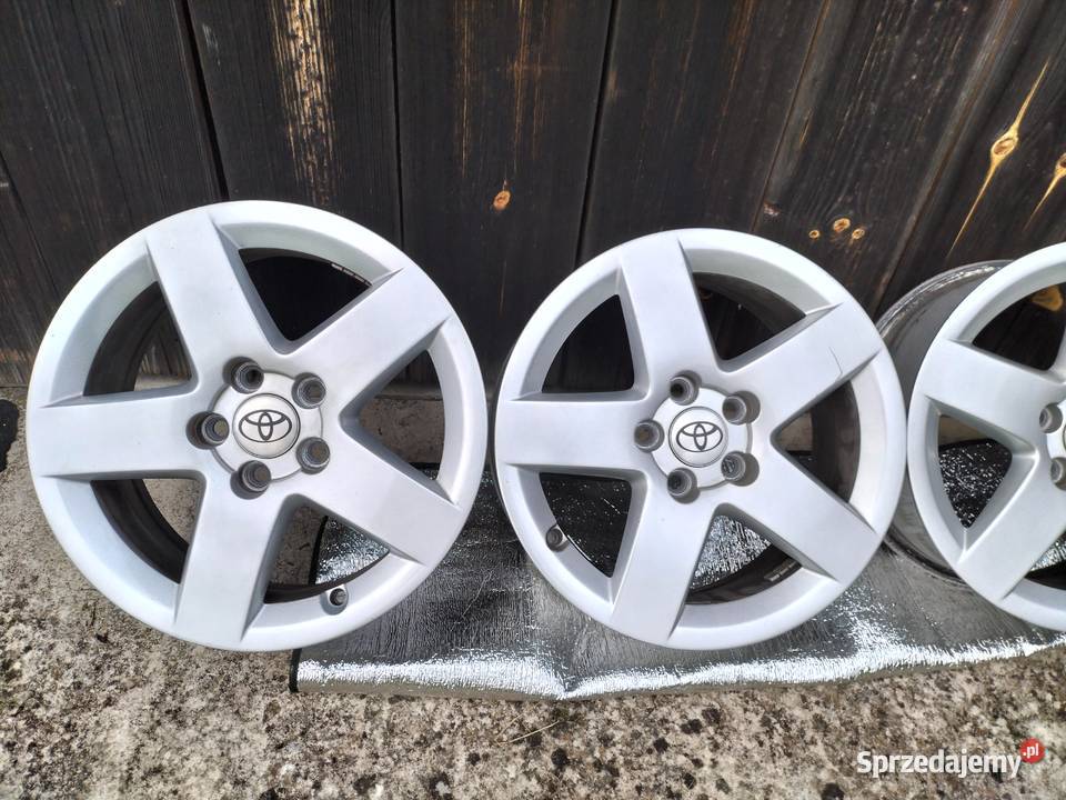 Zestaw alufelg 15 5x100 ET38 Toyota VW Audi lubelskie Biłgoraj sprzedam