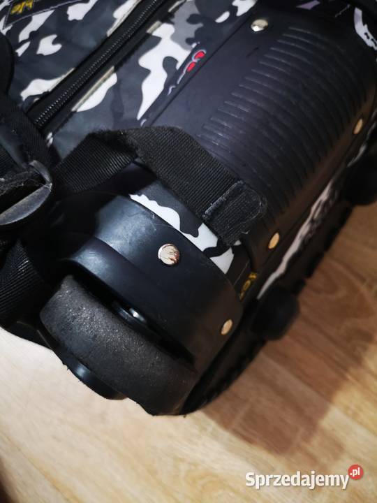 Plecak na kółkach czarny z rączką Kielce sprzedam