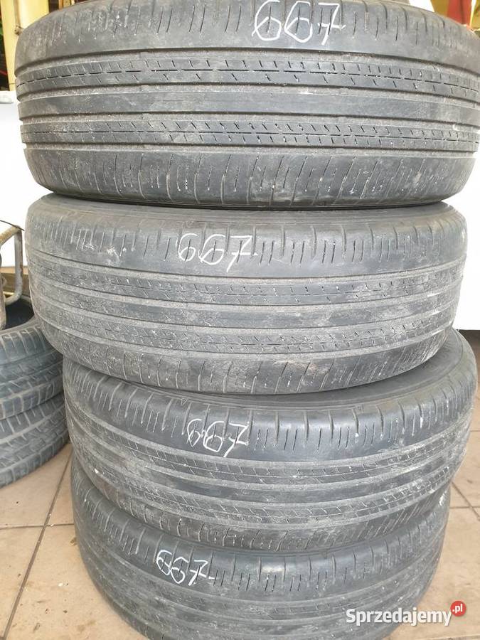 Komplet opon Dunlop Grandtrek PT30 22560R18 60