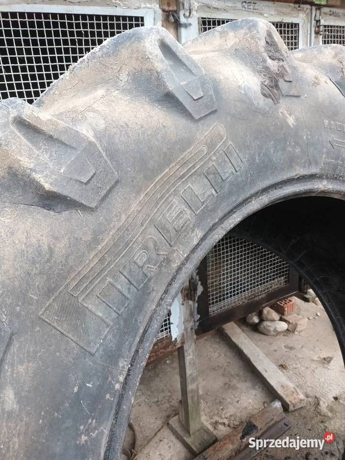 Pirelli 52070 R38 Opony rolnicze Teratyn