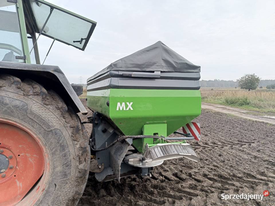 Rozsiewacz nawozów Unia MX 2500 Leśniaki sprzedam