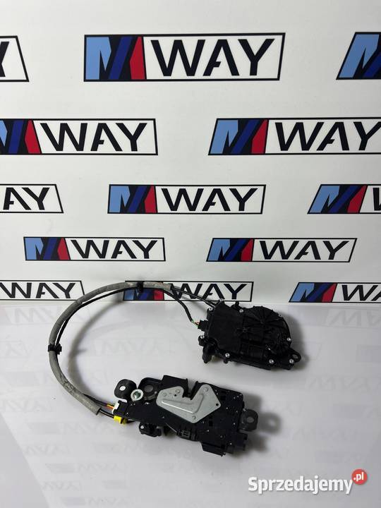 BMW G31 ZAMEK TYLNEJ KLAPY DOCIĄG 7411760