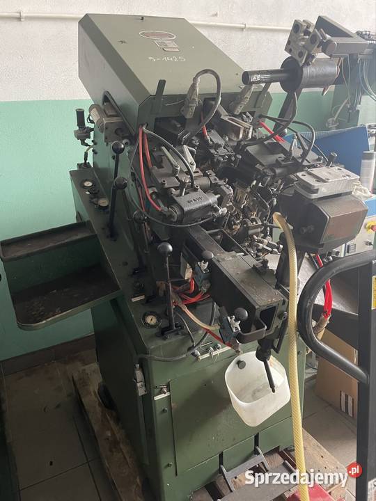 Ćwiekarka czubków Interational SHLBTH Produkcja Biznes i Przemysł Radom