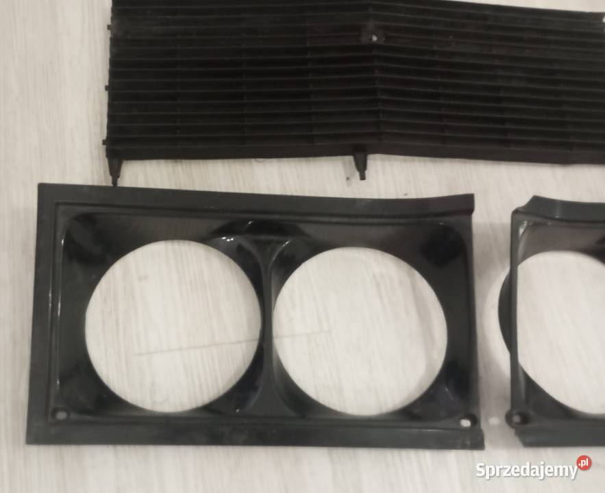 Fiat 125p grill atrapa ramki świateł Gniezno