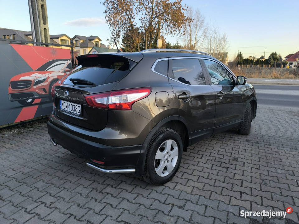 Nissan Qashqai 20i 16V 144 Automat Kamera 360 aluminiowe felgi Łuków sprzedam