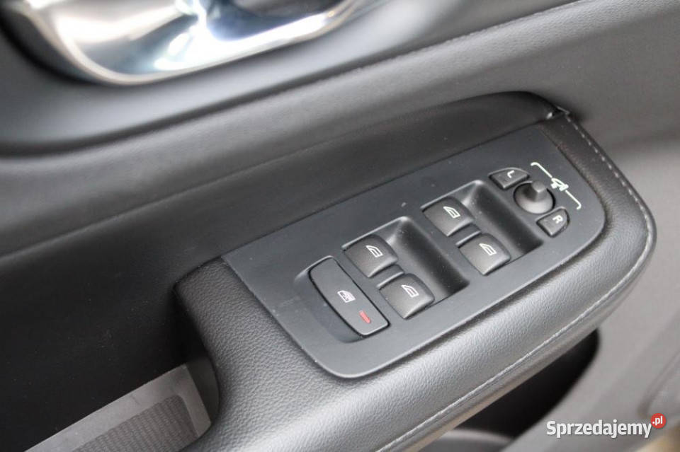 Volvo V60 Cross Country 2021r FV23 Pilot Assist automatyczna pomorskie