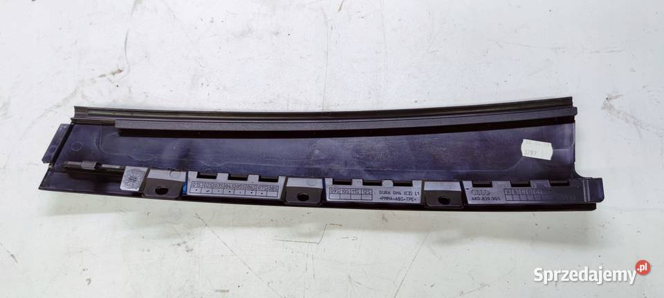 NAKŁADKA SŁUPKA LEWY TYŁ AUDI A6 C8 4K0839901 Przystajń