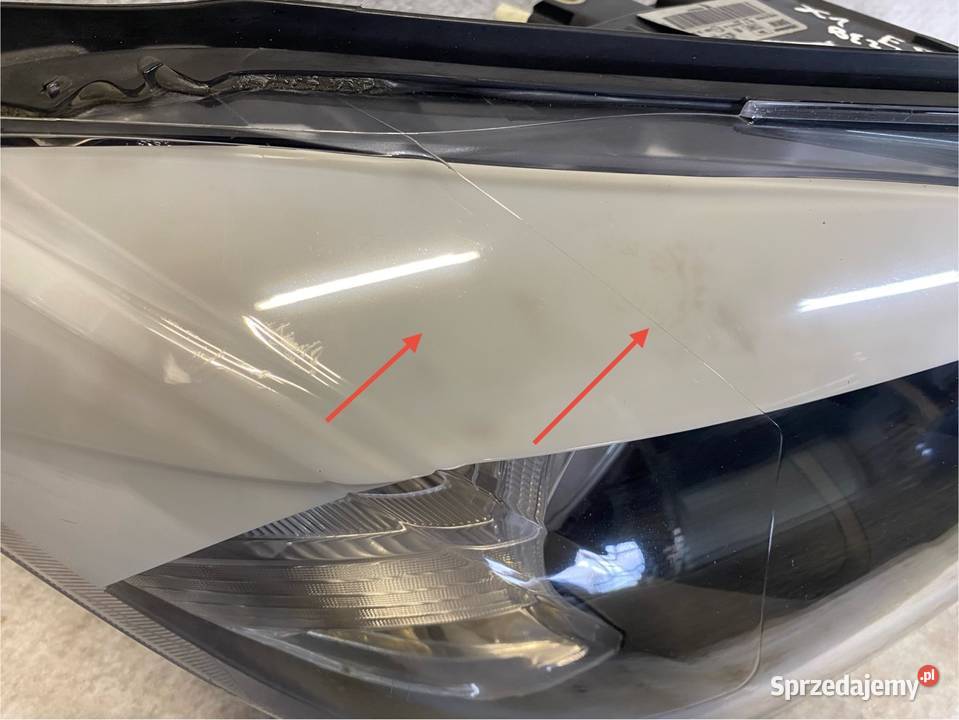 Lampa prawy przód BMW X1 E84 zwykła 89093494 Lampy przednie