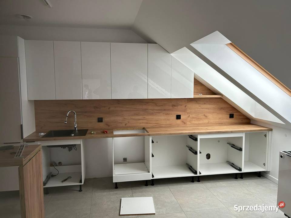 Meble kuchenne szafa z siedziskiem Kuchenne Borkowo