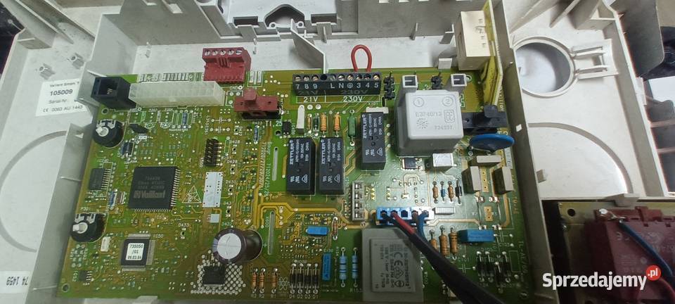 Piec gazowy Vaillant VU 24025 R3 jednof otw kom Piaseczno sprzedam