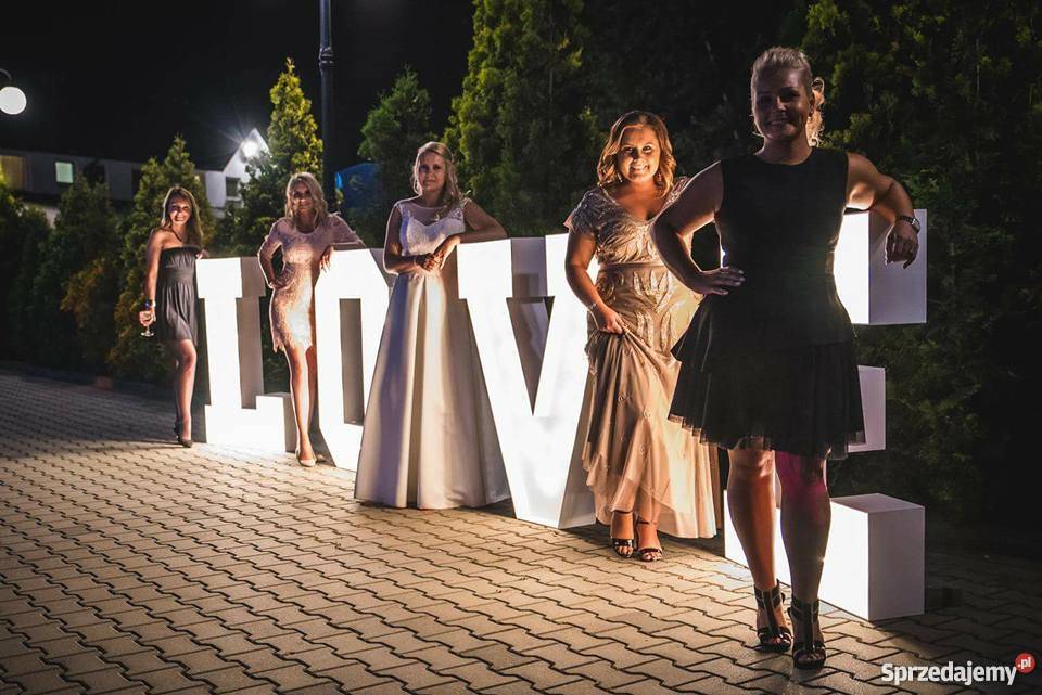 Stojaki na kwiaty wynajem stoły krzesła Kraków