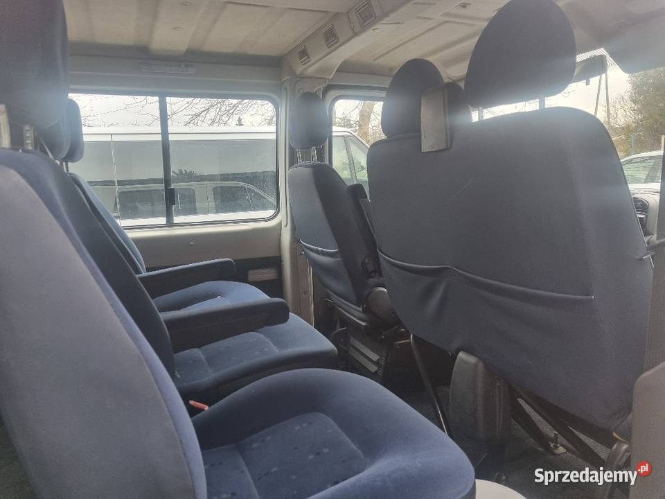 Peugeot Boxer 28 D 9Osobowy Klima ładny klimatyzacja sprzedam