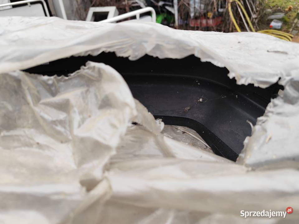 Zderzak fabrycznie NOWY fita 126p wąski 126 Krosno