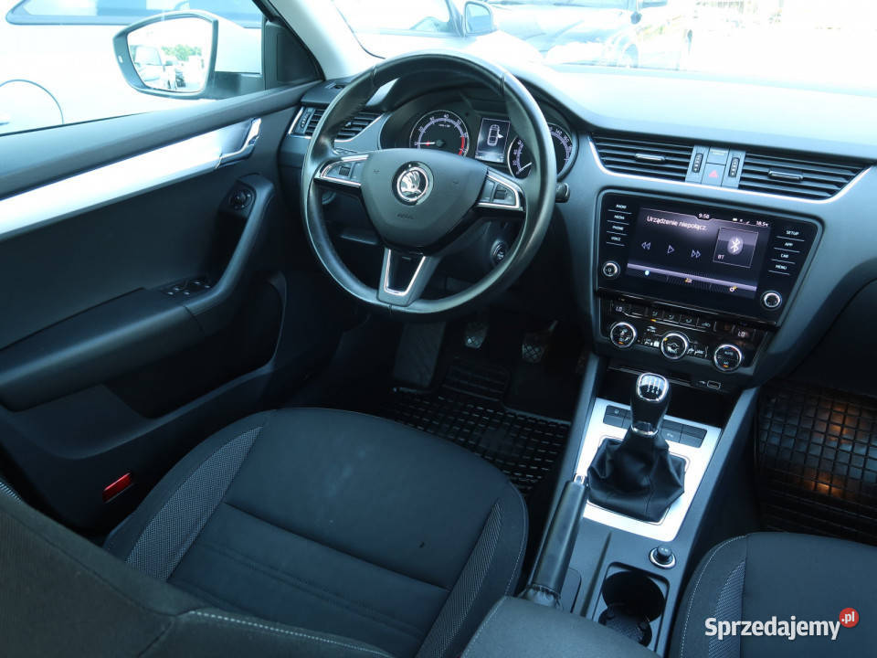 Skoda Octavia 10 TSI elektryczne lusterka Bielany Wrocławskie