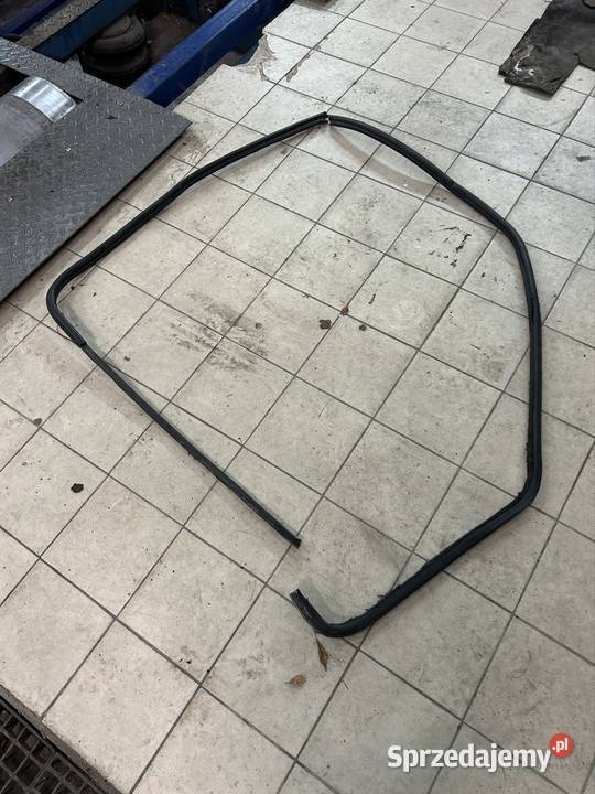 Uszczelka drzwi bmw e30 coupe wąska prawy przód lubelskie sprzedam