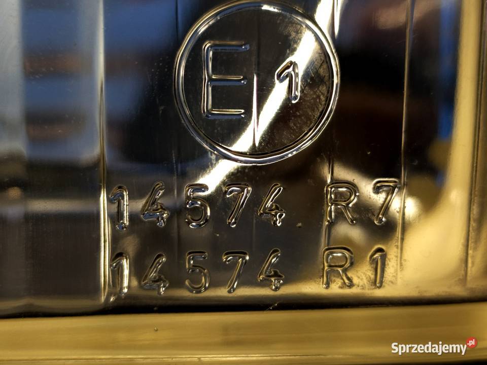 Lampa Volkswagen VW Passat B1 reflektor światła pomorskie Nowy Staw