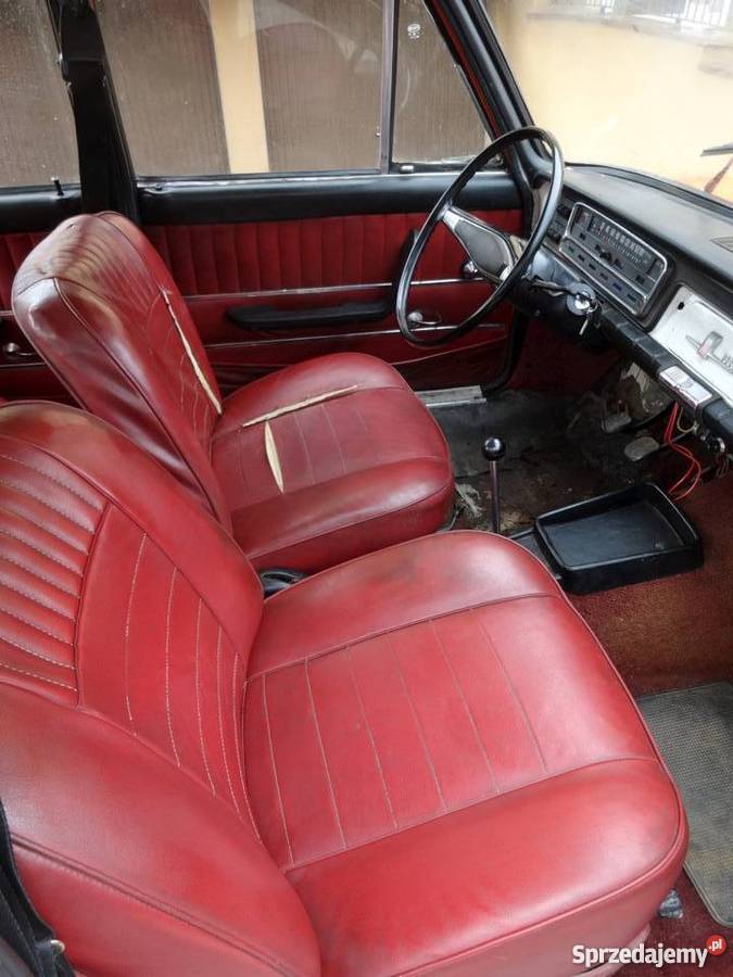 Polski Fiat 125p 1300 74 winylowy dach wielkopolskie Poznań