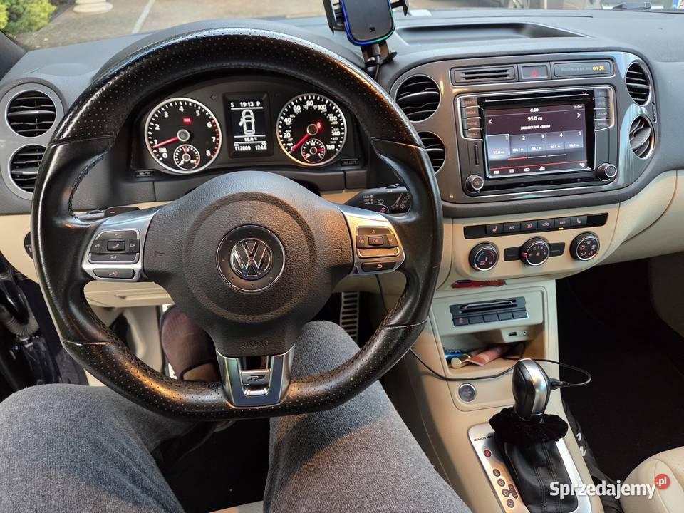 VW TIGUAN 20 TSI 4Motion 4x4 RLine Keyless Go Rok produkcji 2016 Volkswagen Łańcut