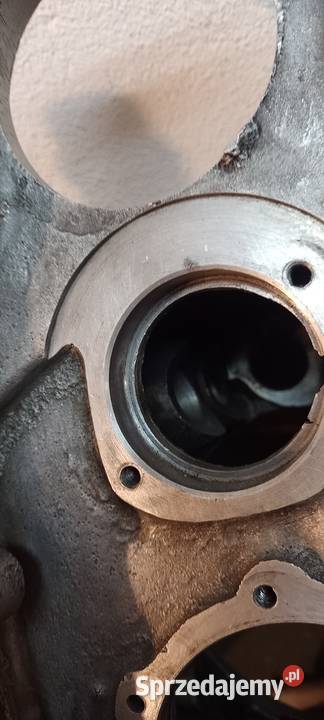 Blok silnika k750 Piotrków Trybunalski