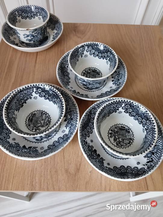 Filiżanki porcelanowe