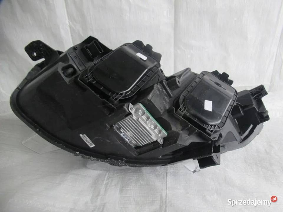 OPEL ZAFIRA D LIFE Lampa XENON PRAWA 9832836480 kujawsko-pomorskie