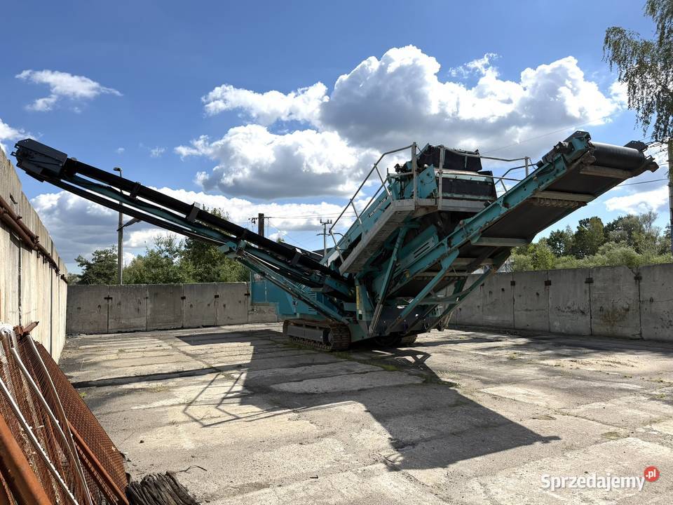 Przesiewacz wibracyjny Powerscreen Chieftain Zator
