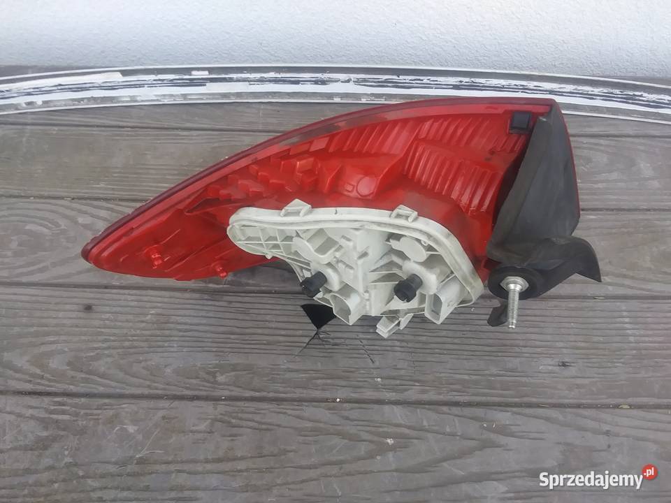 Lampa tyl prawa A3 8P4 945 096C dolnośląskie Lubin sprzedam
