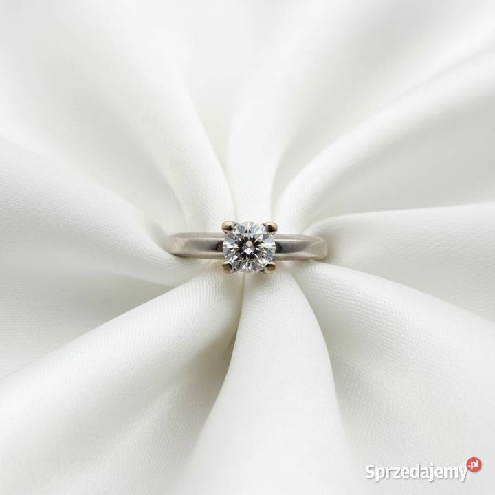 Elegancki Pierścionek Solitaire z Białego Złota złoto Szczecin