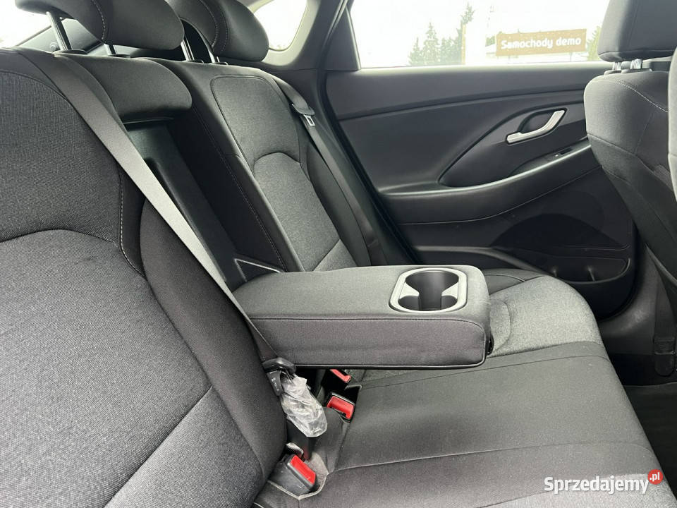 Hyundai i30 I30 FASTBACK 15 TGDI Smart 48v AT podgrzewane fotele Piotrków Trybunalski sprzedam