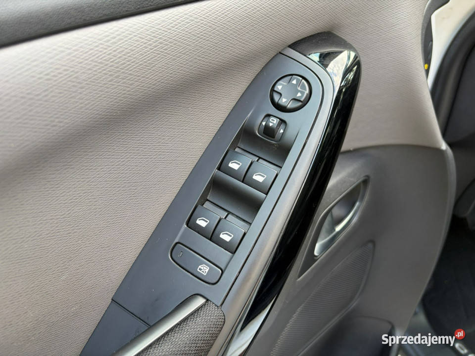 Citroen C4 Picasso 16 HDI 120 Automat CarPlay 120KM